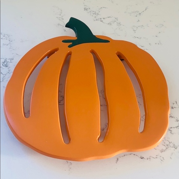 Crate&barrel Pumpkin Trivet - Picture 6 of 13